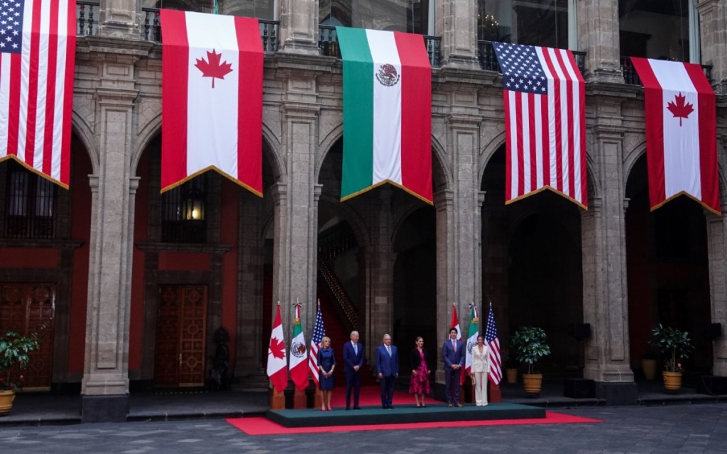 AMLO pone ‘pausa’ a relaciones con Estados Unidos y&nbsp;Canadá