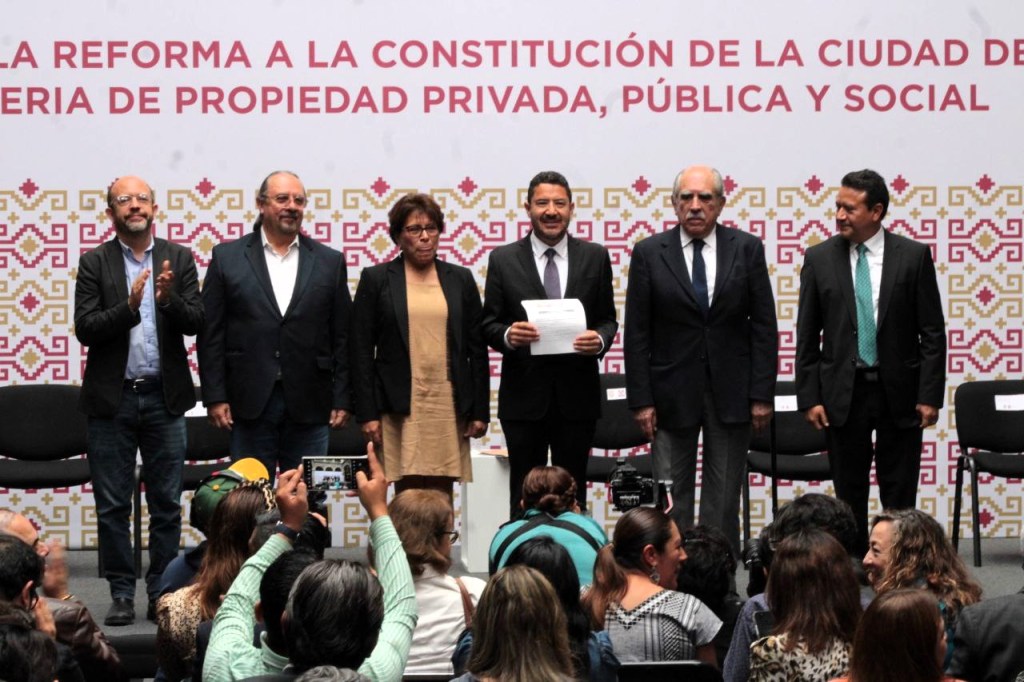 Reconoce CDMX propiedad privada, pública y&nbsp;social
