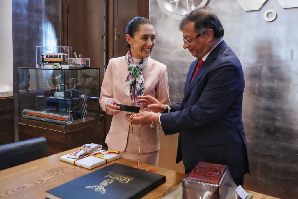 Sheinbaum y Petro sostienen reunión en Palacio Nacional para fortalecer relaciones&nbsp;México-Colombia